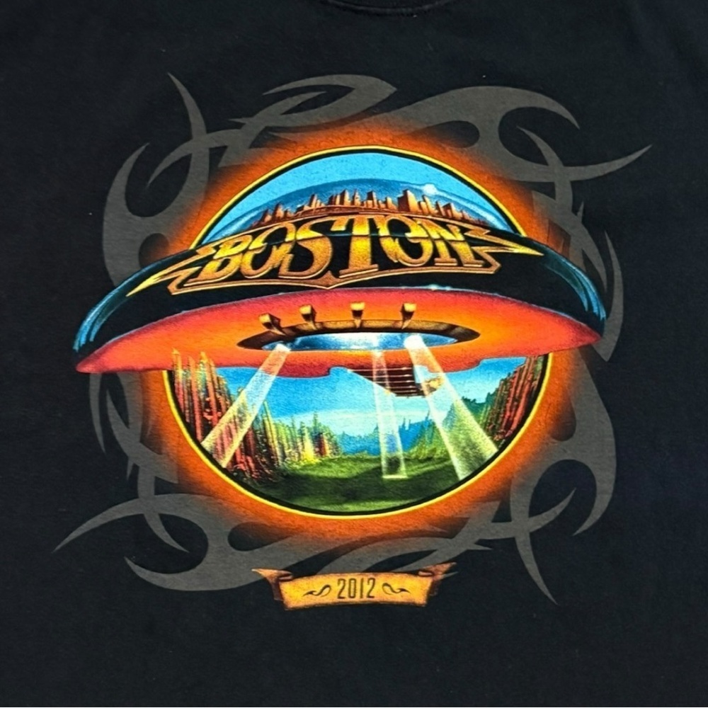 Boston 2012 Tour Tee - Picture 3 of 4